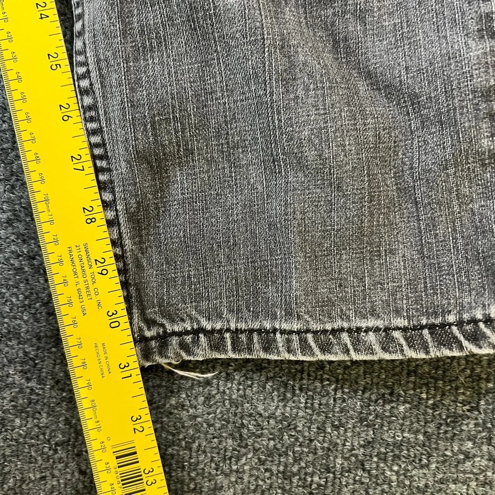 Levi's 565 Jeans Mens 38x31 Gray Denim Cotton Mid‎ Rise Whiskered Straight Leg